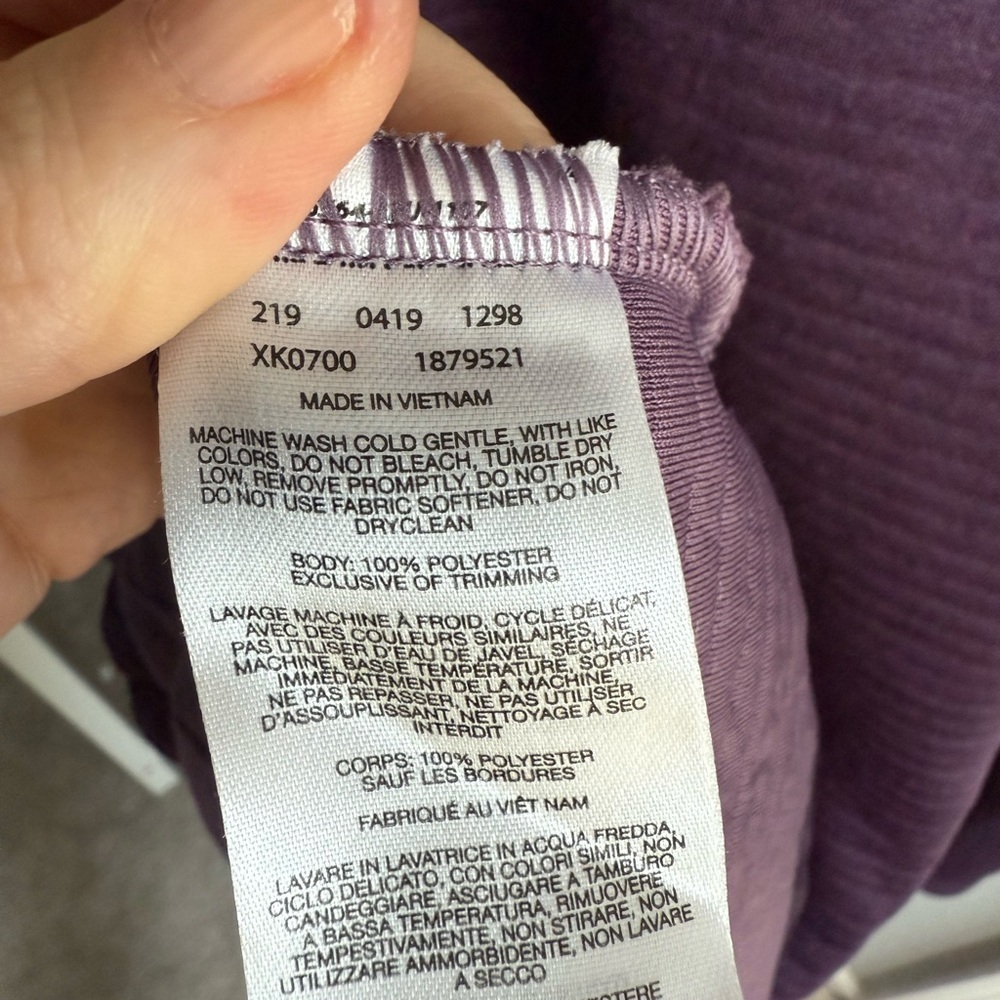 Women’s Columbia 1/2 zip Plum Pull Over, Size XL - Picture 7 of 12